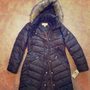 MICHAEL KORS snap front hooded down coat